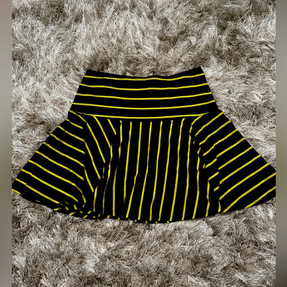 Betsey Johnson vintage cotton lycra striped skirt. Size P
